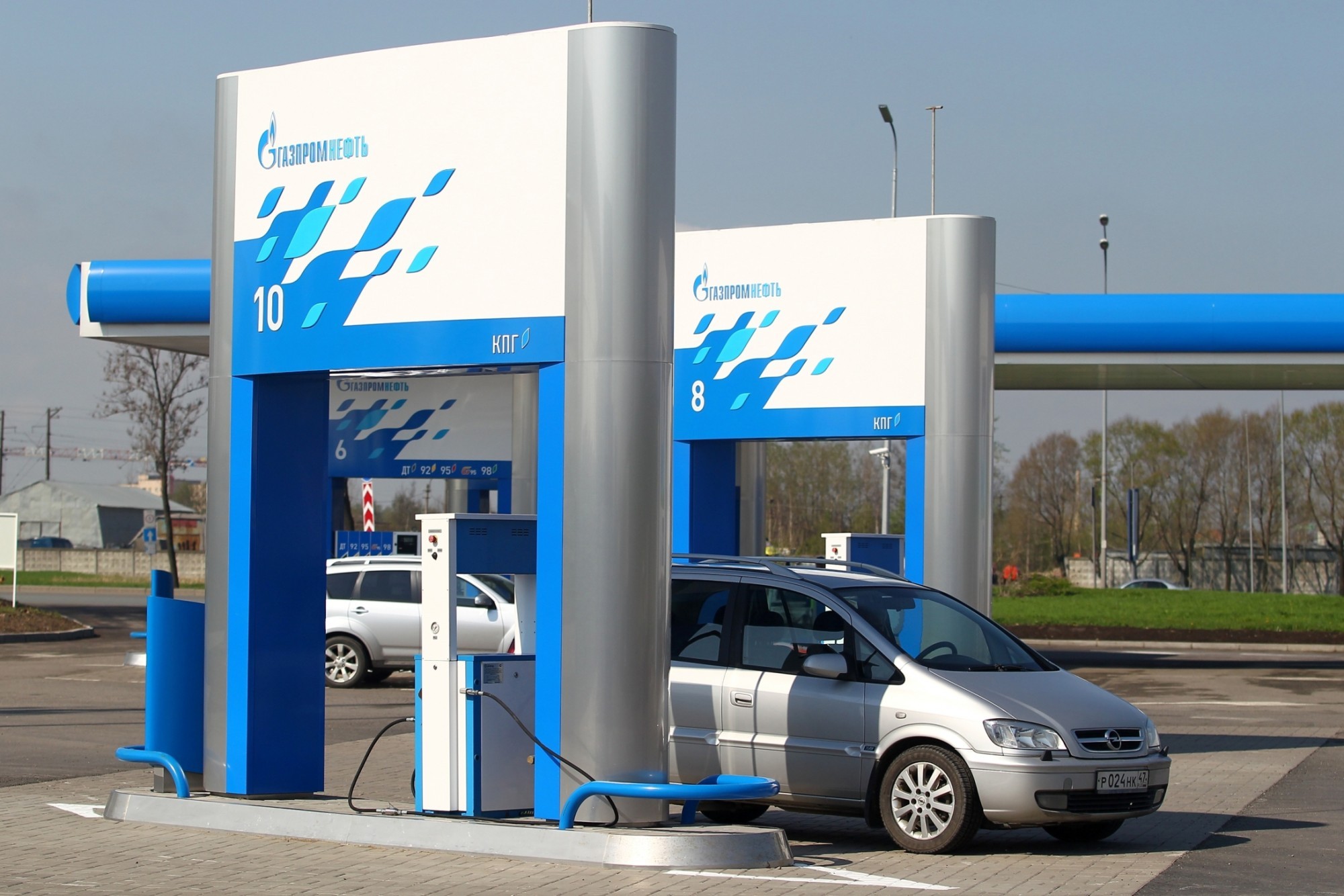В планах «Газпрома» почти в 3 раза увеличить число открываемых газовых автозаправок в 2021 г.